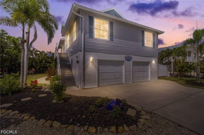 2 bedroom SingleFamilyResidence at 17750 Rebecca Ave, Tip Top Terrace, Fort Myers Beach — photo 3