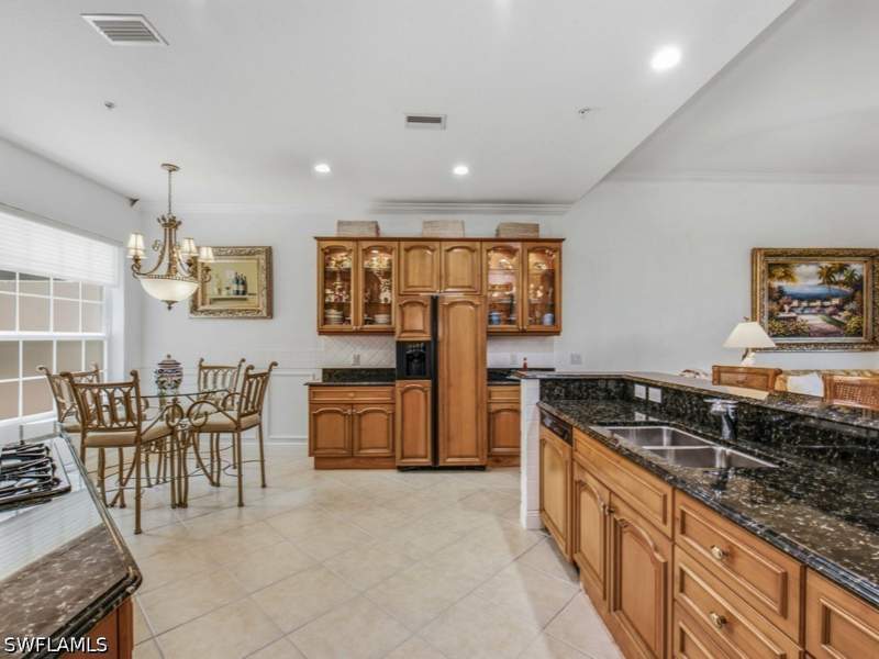 3 bedroom Condominium at 9255 Museo Cir 103, Laguna, Naples — photo 4