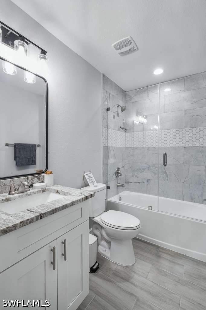 3 bedroom SingleFamilyResidence at 3911 NW 40 Ln, Cape Coral, Cape Coral — photo 4