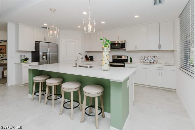 3 bedroom Condominium at 5739 Oakmont Ct 8411, The National Golf & Country Club At Ave Maria, Ave Maria — photo 2