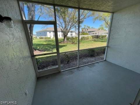 1344 Derbyshire Ct D-101, Naples FL - photo 8 of 18