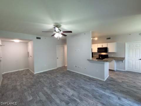 7960 Preserve Cir 624, Naples FL - photo 17 of 41