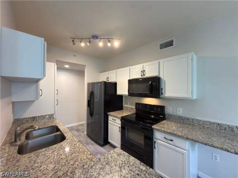 7960 Preserve Cir 624, Naples FL - photo 18 of 41