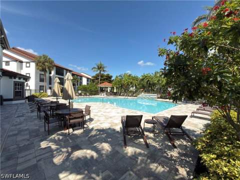 7960 Preserve Cir 624, Naples FL - photo 7 of 41