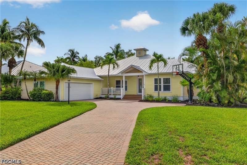 3 bedroom SingleFamilyResidence at 12281 McGregor Palms Dr, Coconut Creek, Fort Myers — photo 3