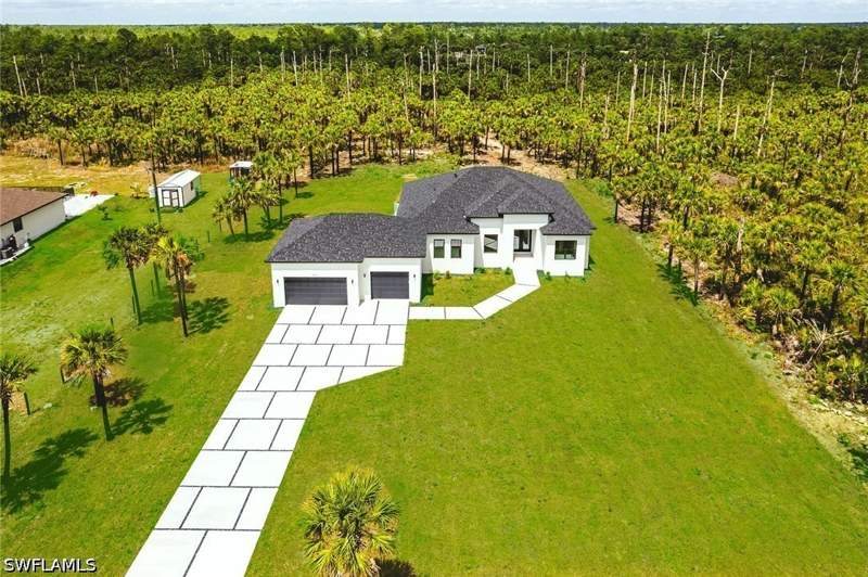 4 bedroom SingleFamilyResidence at 2633 22nd Ave SE, Golden Gate Estates, Naples — photo 2