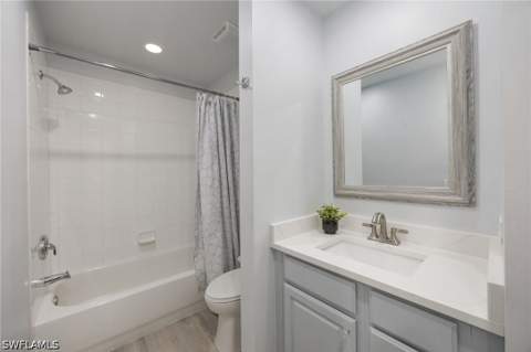 20930 Island Sound Cir 203, Estero FL - photo 15 of 32