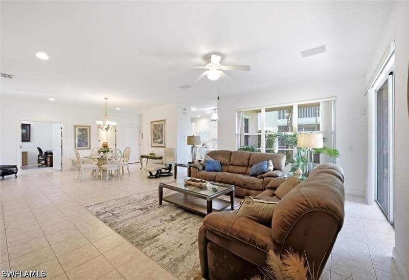 2 bedroom Condominium at 4780 Shinnecock Hills Ct 101, Juliana Village, Naples — photo 4