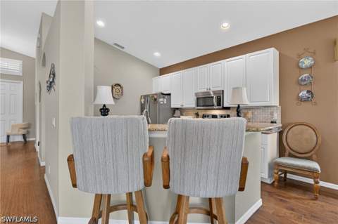 15289 Laguna Hills Dr, Fort Myers FL - photo 13 of 47