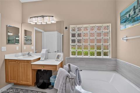 15289 Laguna Hills Dr, Fort Myers FL - photo 23 of 47