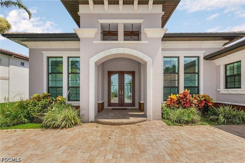 4 bedroom SingleFamilyResidence at 2262 SE 28th St, Cape Coral, Cape Coral — photo 2