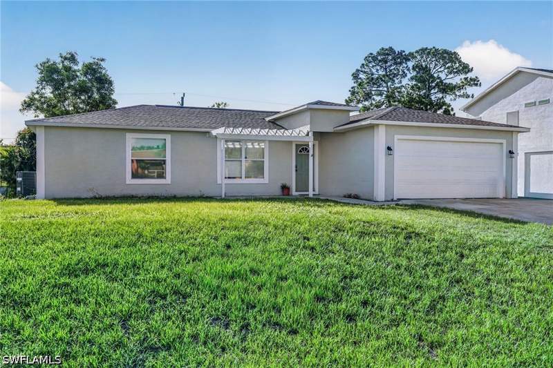 3 bedroom SingleFamilyResidence at 18335 Heather Rd, San Carlos Park, Fort Myers — photo 2