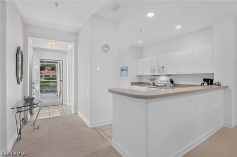 975 Tarpon Cove Dr 103, Naples FL - photo 9 of 45