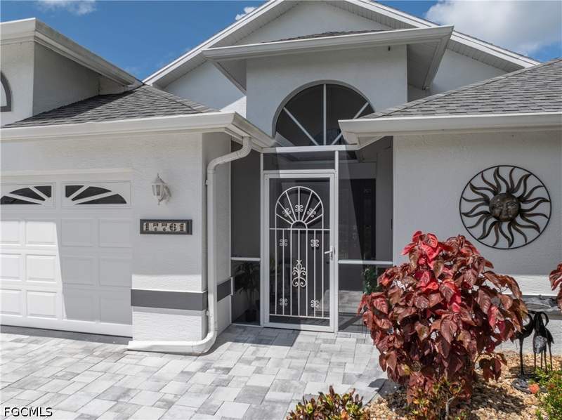 2 bedroom SingleFamilyResidence at 17761 Pineapple Palm Ct, Sabal Springs Golf And Racquet Club, North Fort Myers — photo 2