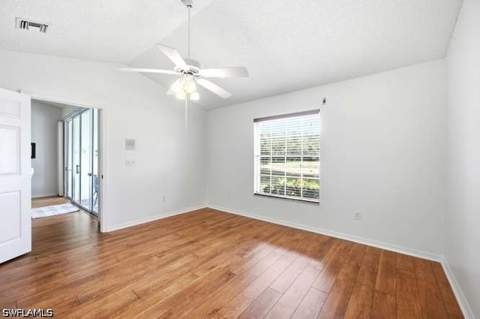 1040 Marblehead Dr N2, Naples FL - photo 19 of 46