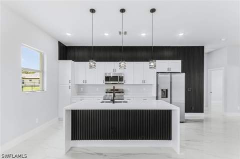 748 Chestnut St E, Lehigh Acres FL - photo 11 of 32