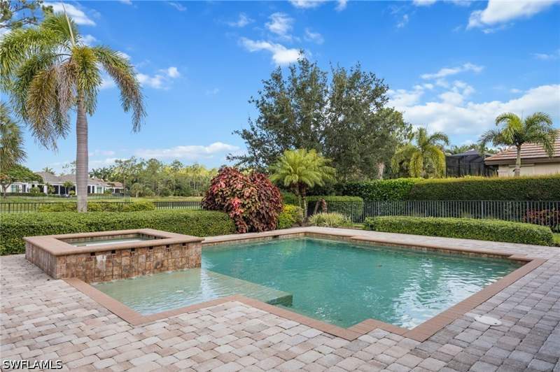4 bedroom SingleFamilyResidence at 4149 Cortland Way, Quail West, Naples — photo 3