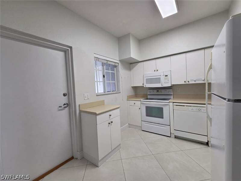 2 bedroom Condominium at 8408 Bernwood Cove Loop 1710, The Cove At Six Mile, Fort Myers — photo 4