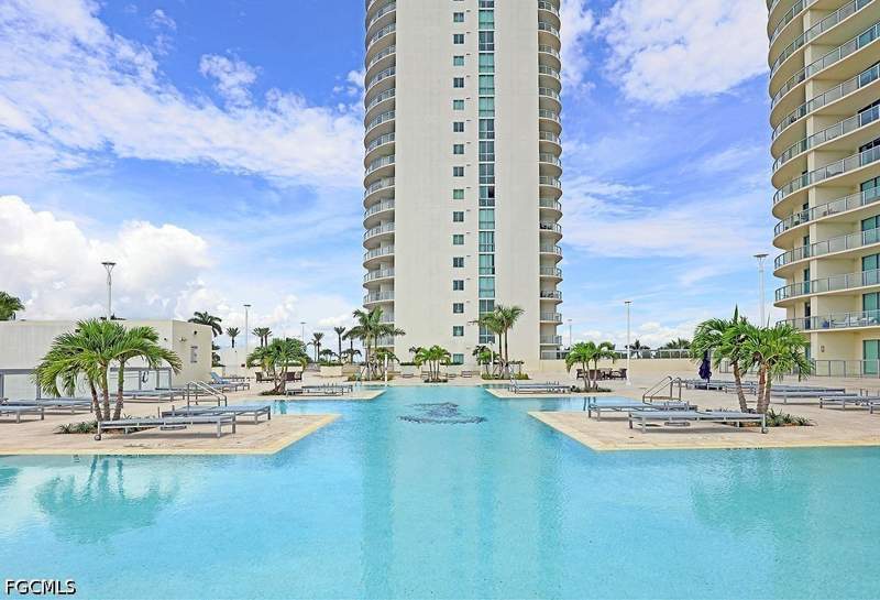 2 bedroom Condominium at 3000 Oasis Grand Blvd 505, Oasis, Fort Myers — photo 4