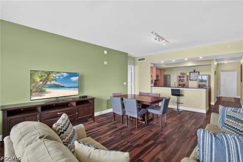 3000 Oasis Grand Blvd 505, Fort Myers FL - photo 7 of 50