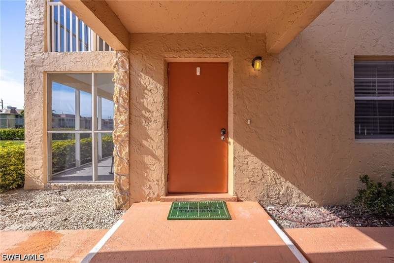 2 bedroom Condominium at 1400 Pompei Ln 23, Sorrento Villas, Naples — photo 2