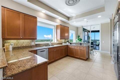 455 Cove Tower Dr 1701, Naples FL - photo 13 of 50