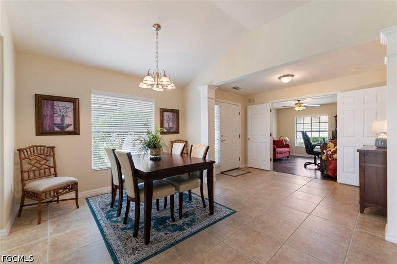 2 bedroom Attached at 10025 Majestic AVE, MAJESTIC POINTE, Fort Myers — photo 3