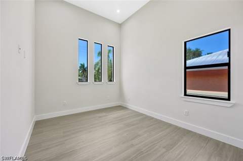 1297 Trail Terrace Dr, Naples FL - photo 20 of 29