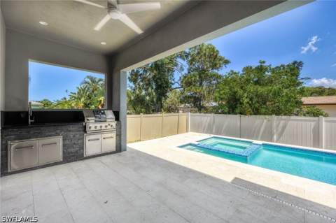 1297 Trail Terrace Dr, Naples FL - photo 22 of 29