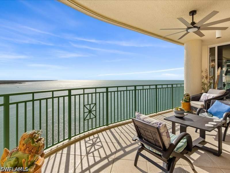 3 bedroom Condominium at 970 Cape Marco Dr 1501, Belize, Marco Island — photo 2