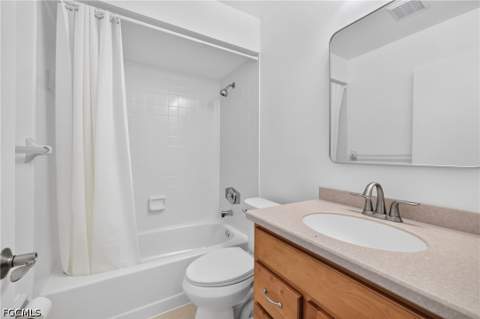 4708 SW 8th Pl 201, Cape Coral FL - photo 15 of 36