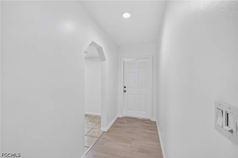 2 bedroom Condominium at 4708 SW 8th Pl 201, Baruna Bay Condo, Cape Coral — photo 3