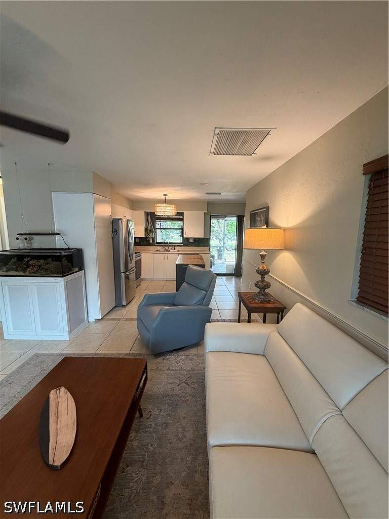 2 bedroom SingleFamilyResidence at 11543 Chapman Ave, Bonita Springs, Bonita Springs — photo 5
