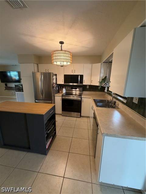11543 Chapman Ave, Bonita Springs FL - photo 7 of 20