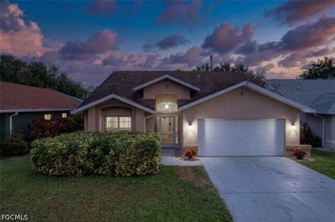 17791 Castle Harbor Dr, Fort Myers FL - photo 24 of 37