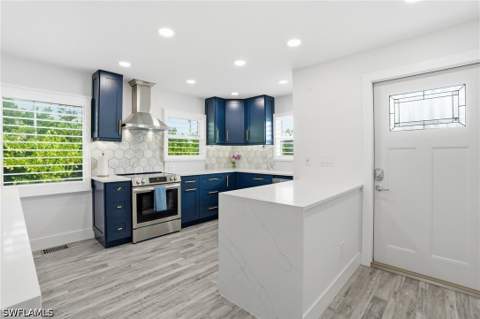 270 Dundee Rd, Fort Myers Beach FL - photo 14 of 42