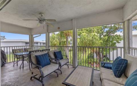195 Peppermint Ln 2, Naples FL - photo 21 of 29