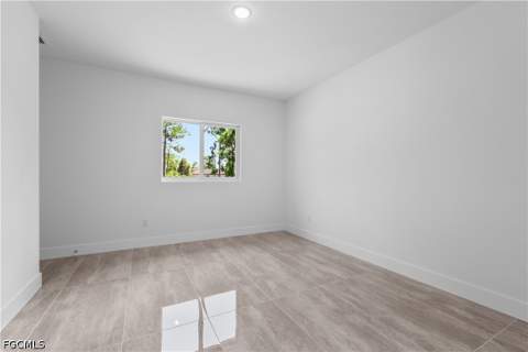 1142 Dutchess St E, Lehigh Acres FL - photo 19 of 50