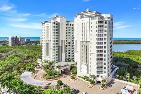 295 Grande Way T-04, Naples FL - photo 23 of 46