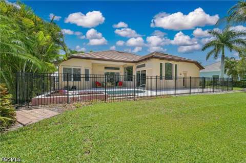 5514 Merlyn Ln, Cape Coral FL - photo 10 of 46
