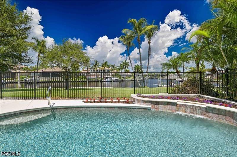 3 bedroom SingleFamilyResidence at 5514 Merlyn Ln, Cape Harbour, Cape Coral — photo 5