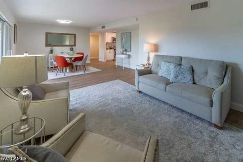 96 Glades Blvd 513, Naples FL - photo 7 of 31