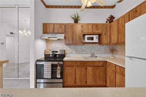 17421 Birchwood Ln 5, Fort Myers FL - photo 9 of 32