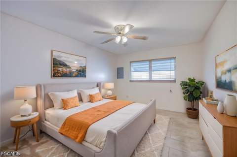63 Tangelo Ct, Lehigh Acres FL - photo 12 of 19