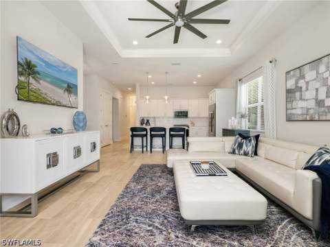 9040 Saint Lucia Dr, Naples FL - photo 14 of 46