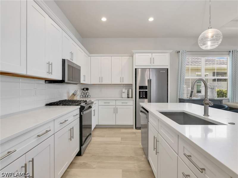 3 bedroom Attached at 9040 Saint Lucia Dr, Azure At Hacienda Lakes, Naples — photo 5