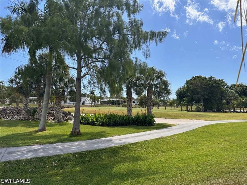 2 bedroom ManufacturedHome at 1307 Silver Lakes Blvd, Silver Lakes, Naples — photo 5