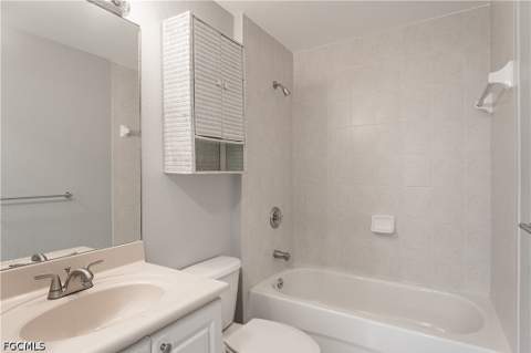 1227 SE 23rd Pl 3, Cape Coral FL - photo 24 of 32
