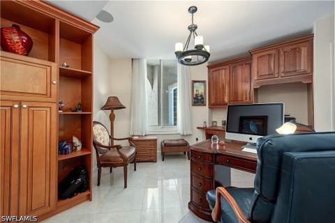 7117 Pelican Bay Blvd 1905, Naples FL - photo 14 of 36