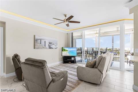 4192 Bay Beach Ln 875, Fort Myers Beach FL - photo 10 of 32